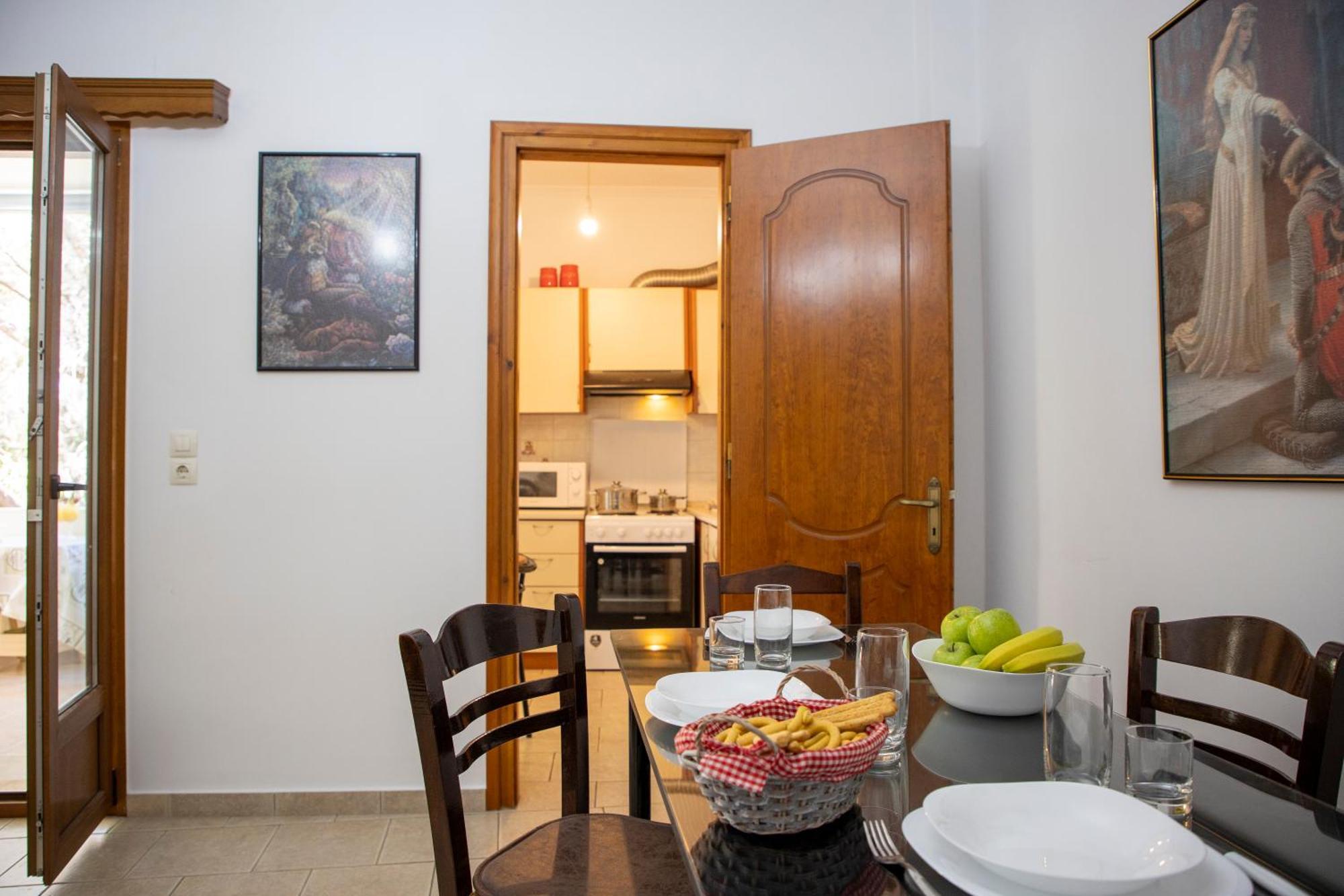 Apartment Aegina's Tale